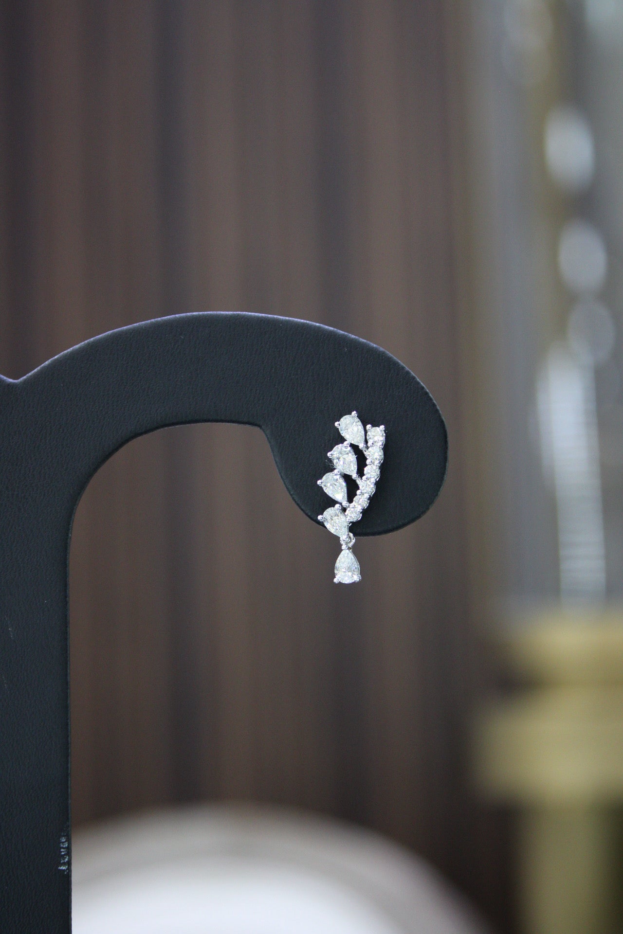 Dangling Teardrop Diamond Earrings